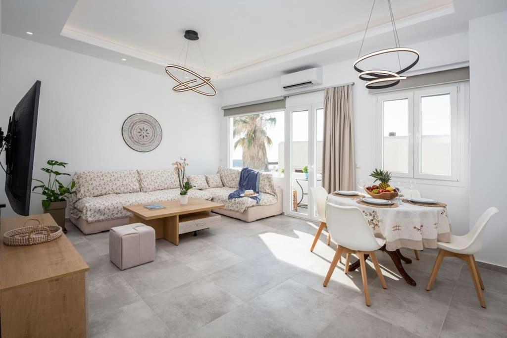 Naxian Sun Apartment Naxos City Eksteriør billede